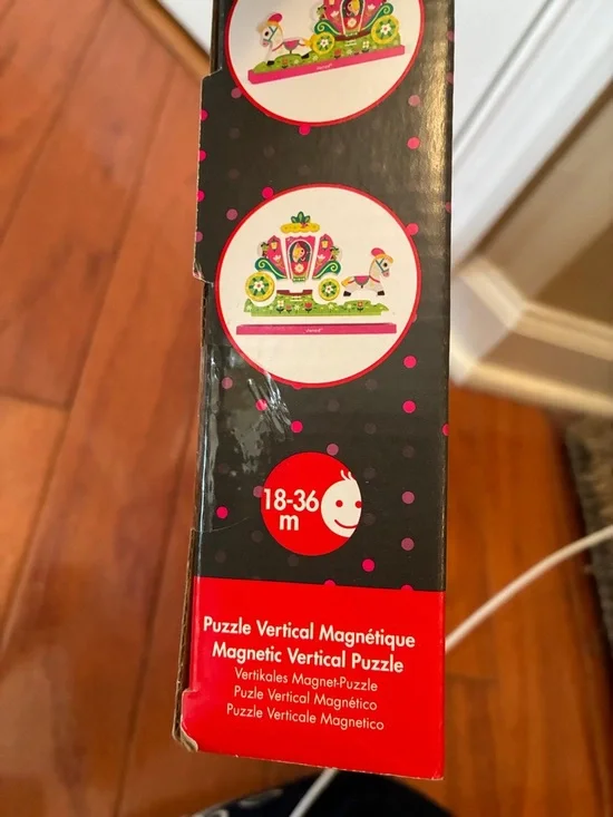 NWT Janod Pink & Green Magnetic Vertical Puzzle - Princess Carriage - Picture 11 of 12